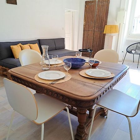 Gites Noulou, Appartementen In Saint-Denis Екстериор снимка